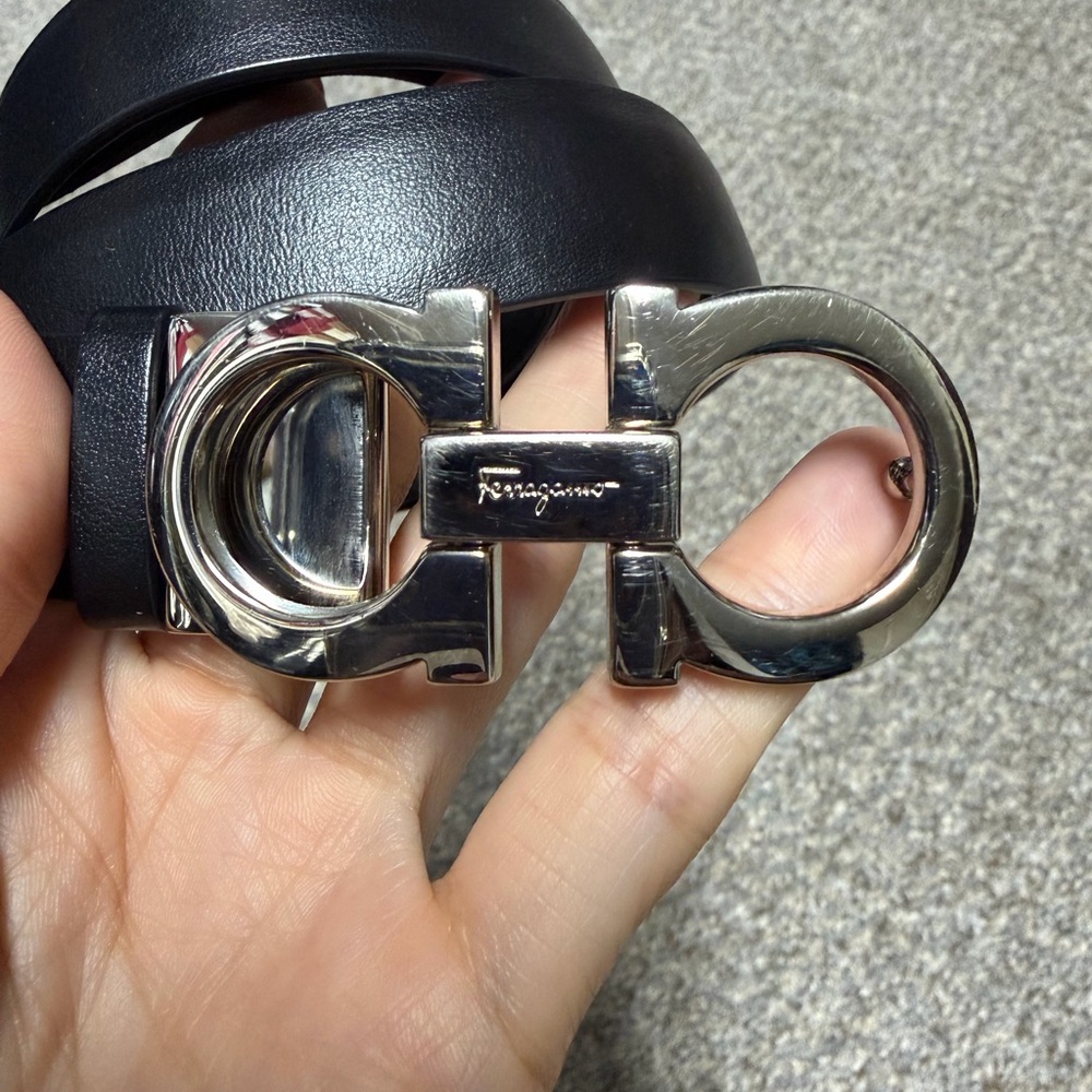 Salvatore Ferragamo Women Black Leather Belt with Silver Double Gancini Buckle